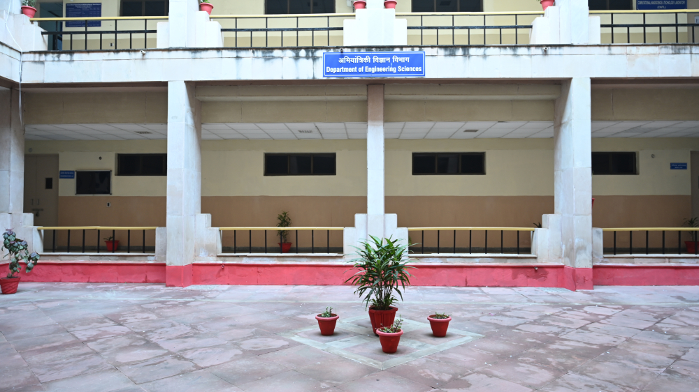 1767863518_campus3